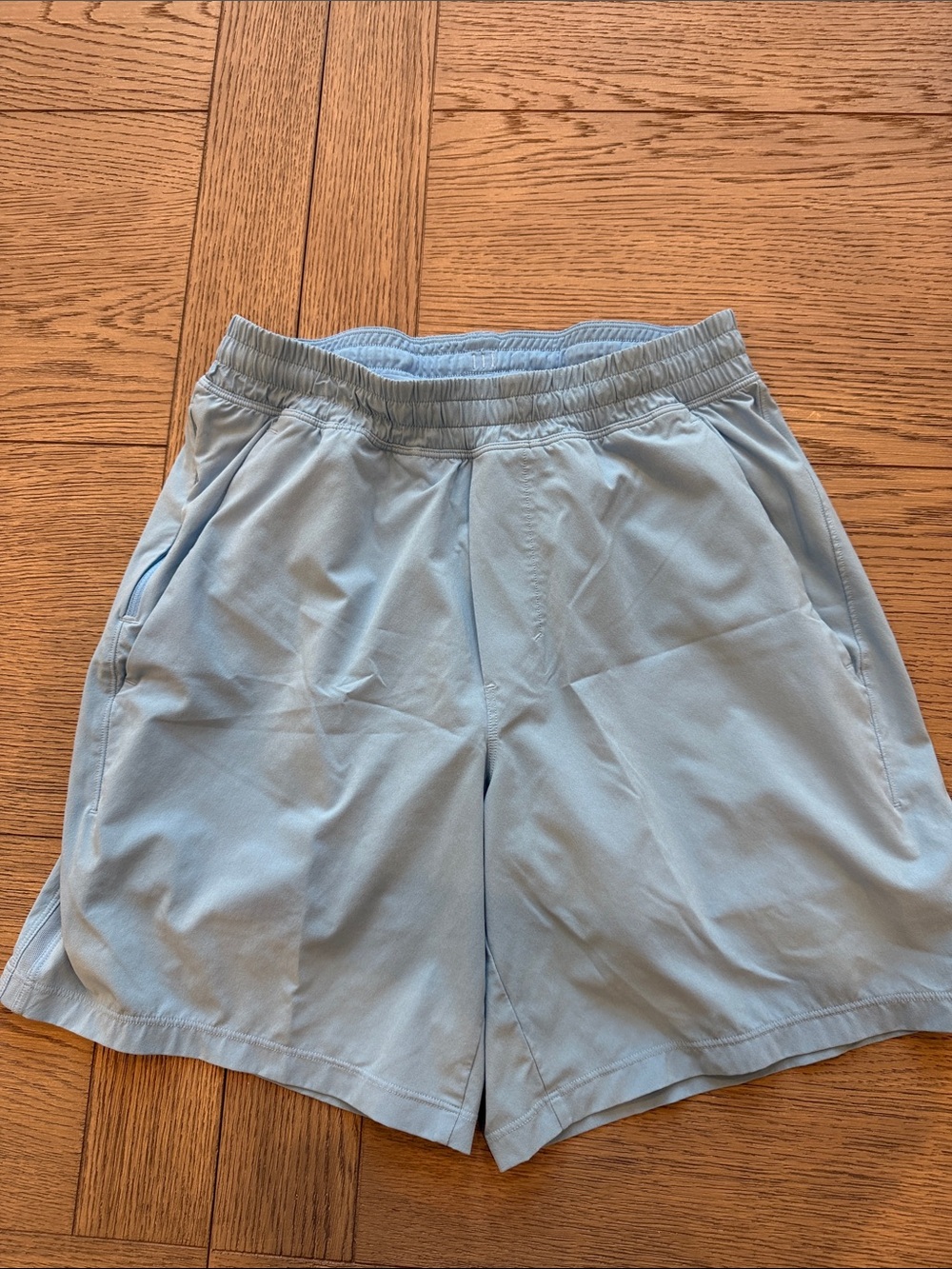 lululemon athletica Light Blue Men's Pace Breaker Lined Shorts - 7in